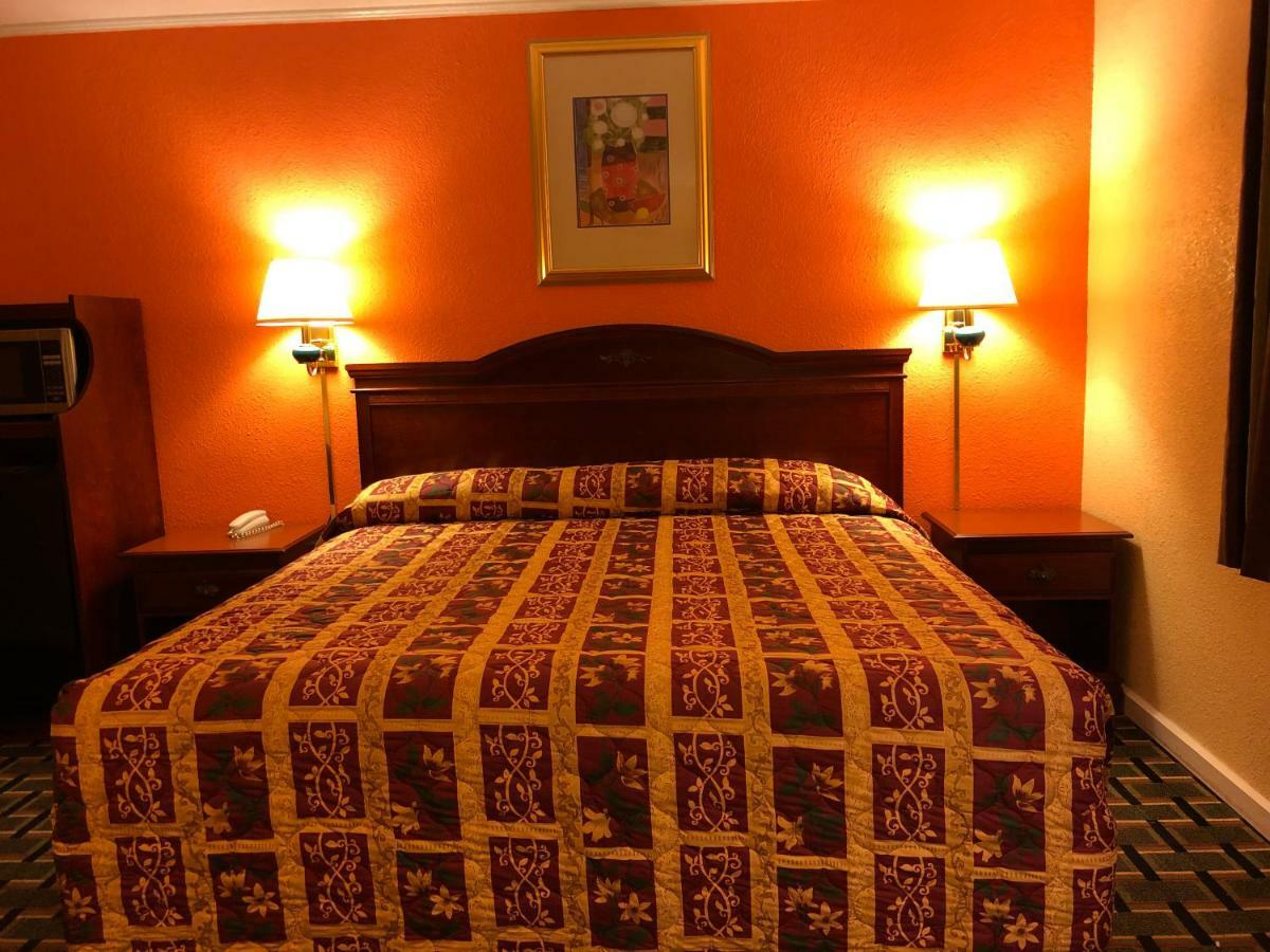 Deluxe Inn Натчез Экстерьер фото